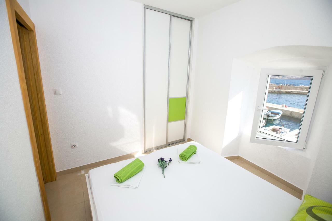 Apartmani Cindric Karlobag Luaran gambar
