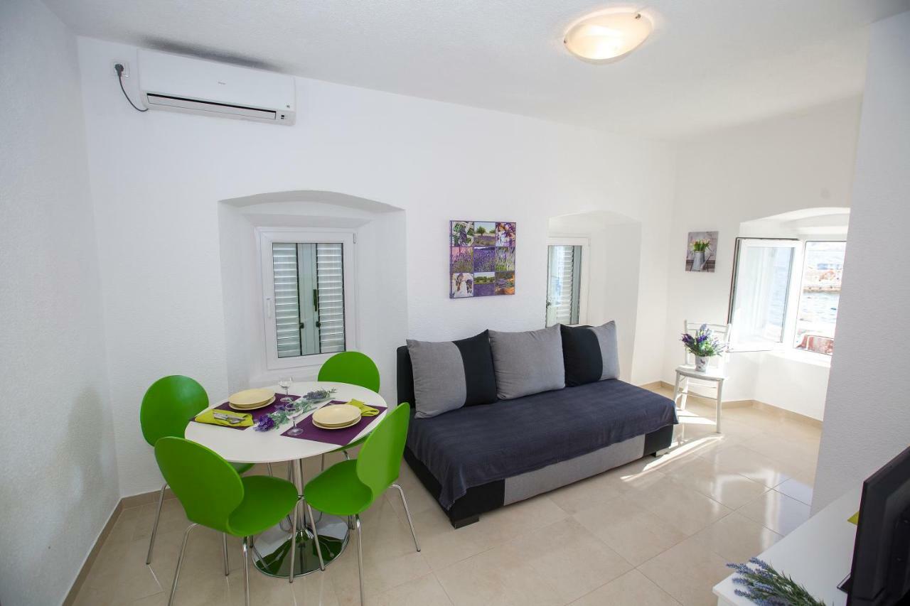 Apartmani Cindric Karlobag Luaran gambar