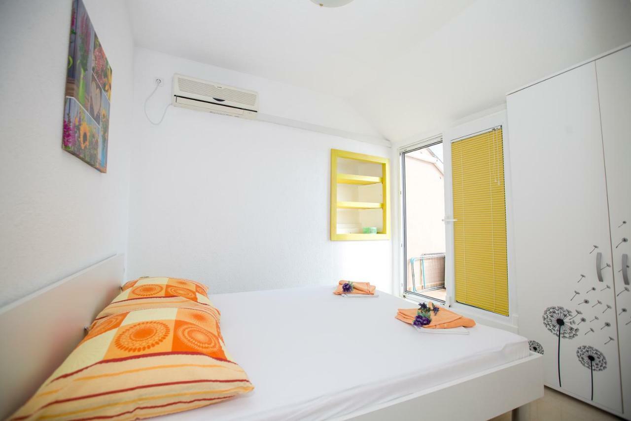 Apartmani Cindric Karlobag Luaran gambar